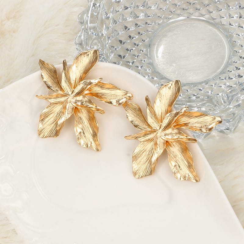 Radiant Floral Drop Earrings