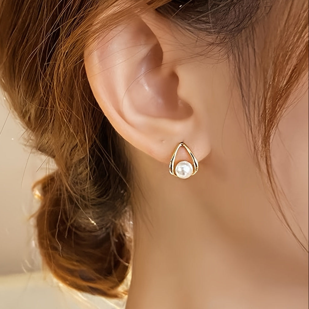 Exquisite Geometric Pearl Inlaid Earrings