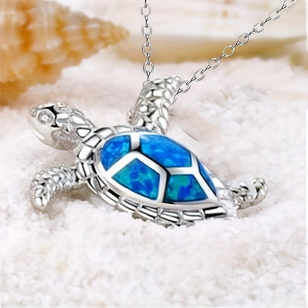 Shiny Turtle Pendant Necklace