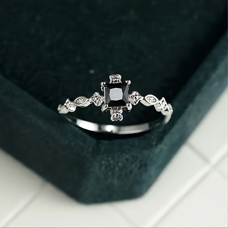 Vintage Black Square Cubic Inlay Ring