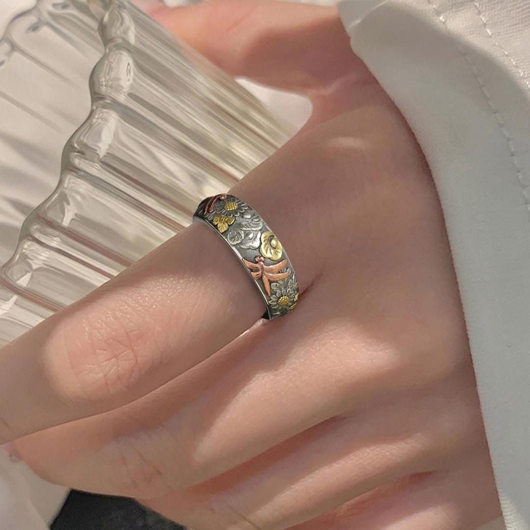 Vintage Sunflower Dragonfly Ring