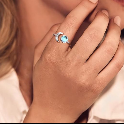 Silver Crescent Moon Moonstone Ring