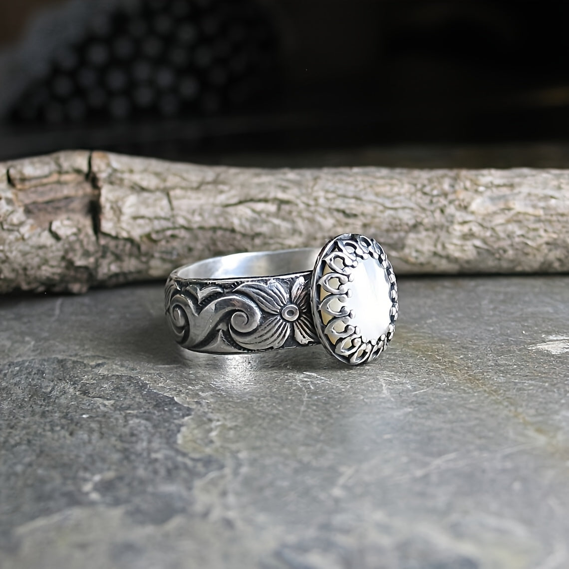 Classic Oval Moonlight Zirconia Ring