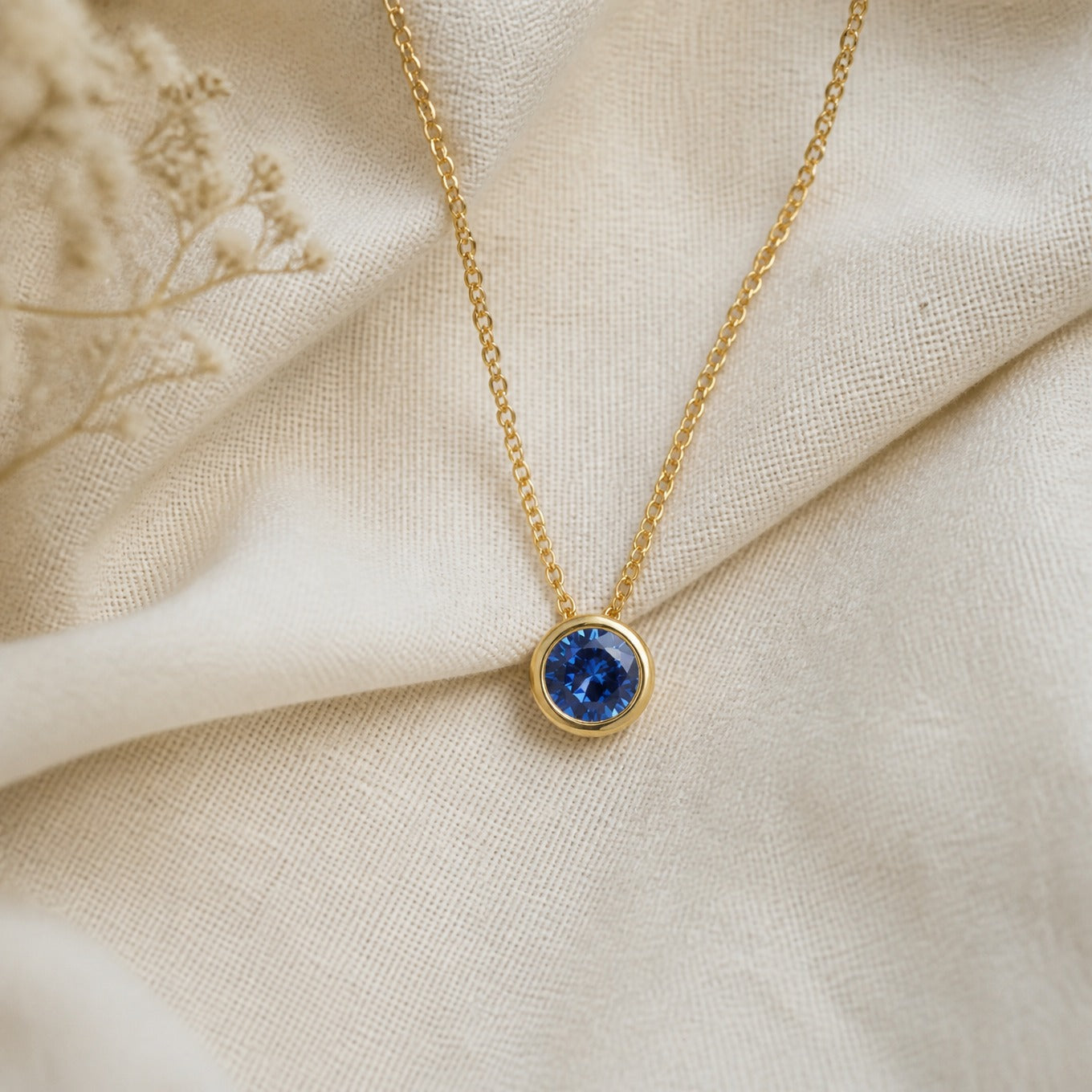 Sapphire Gemstone Pendant Necklace