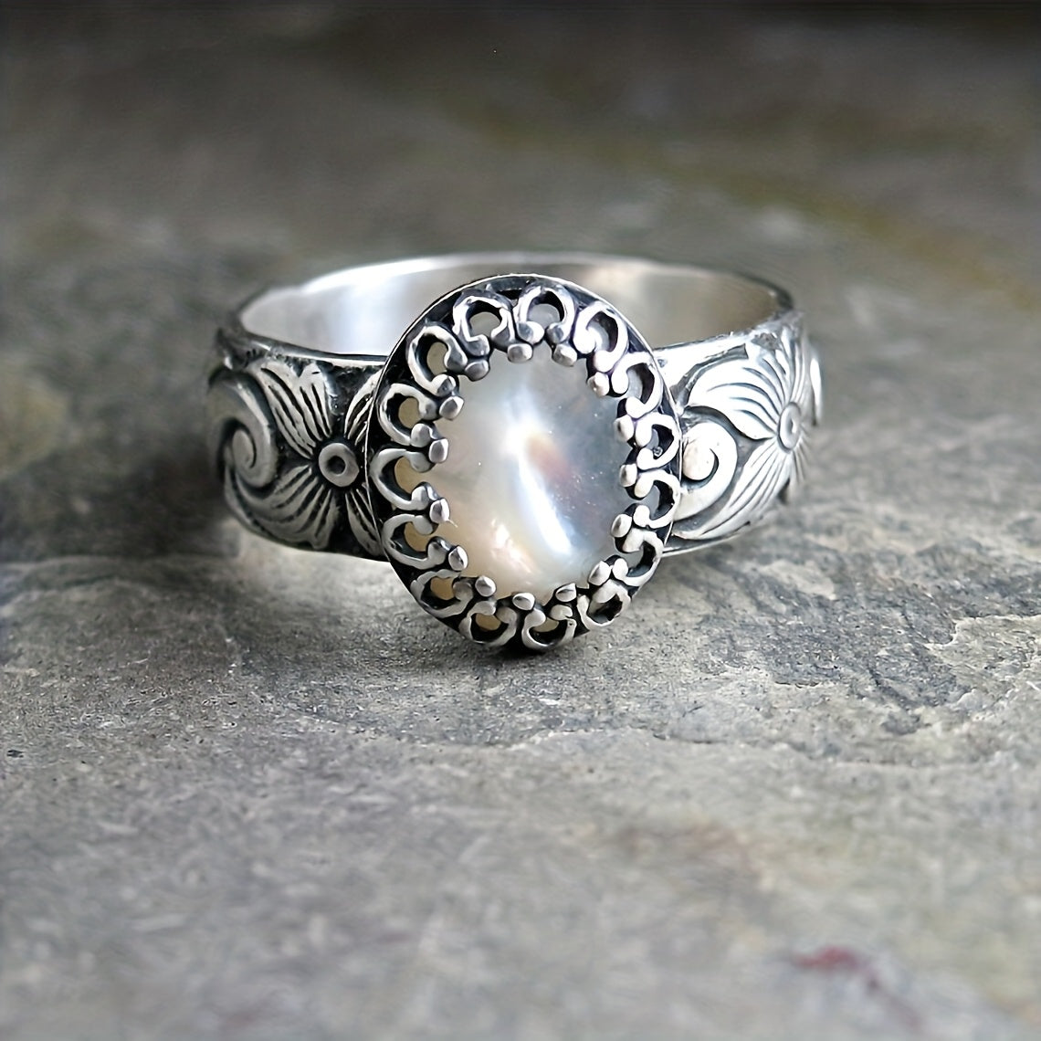 Classic Oval Moonlight Zirconia Ring