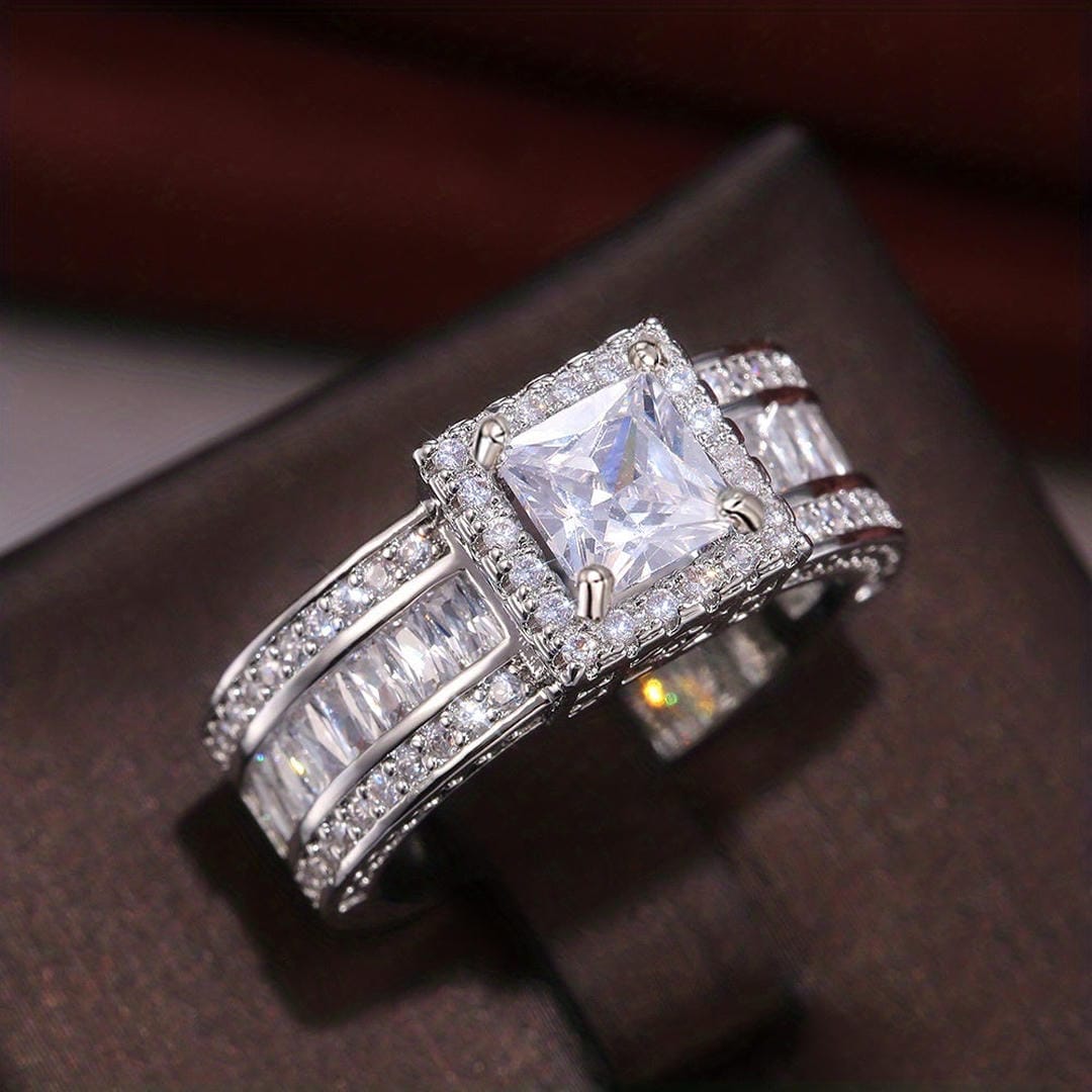 Princess Halo Baguette Statement Ring