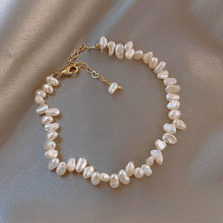 Elegant Céline Pearl Bracelet