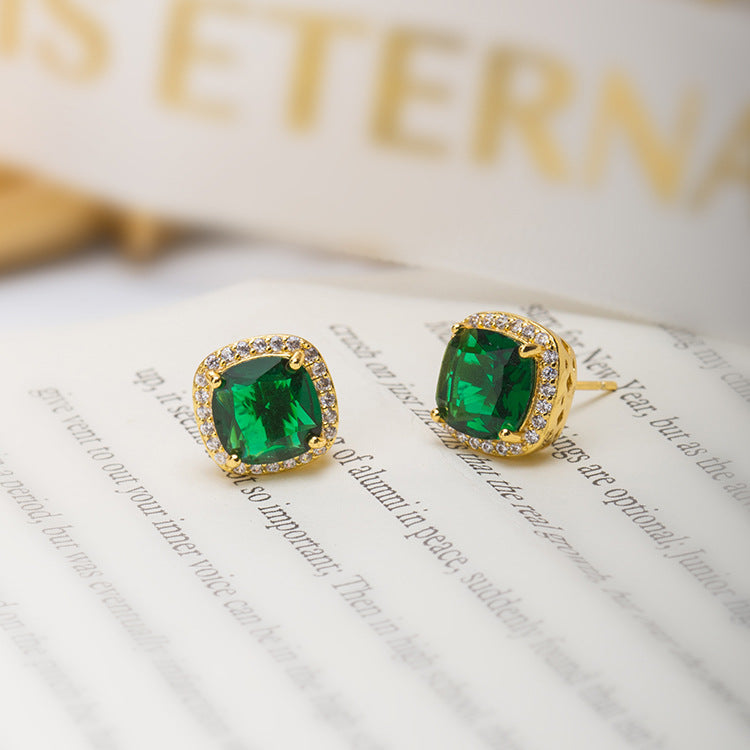 Calista Verdoux Gold Earrings