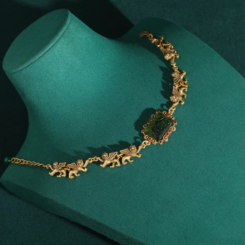 Baroque Lion Charm Square Pearl Bracelet