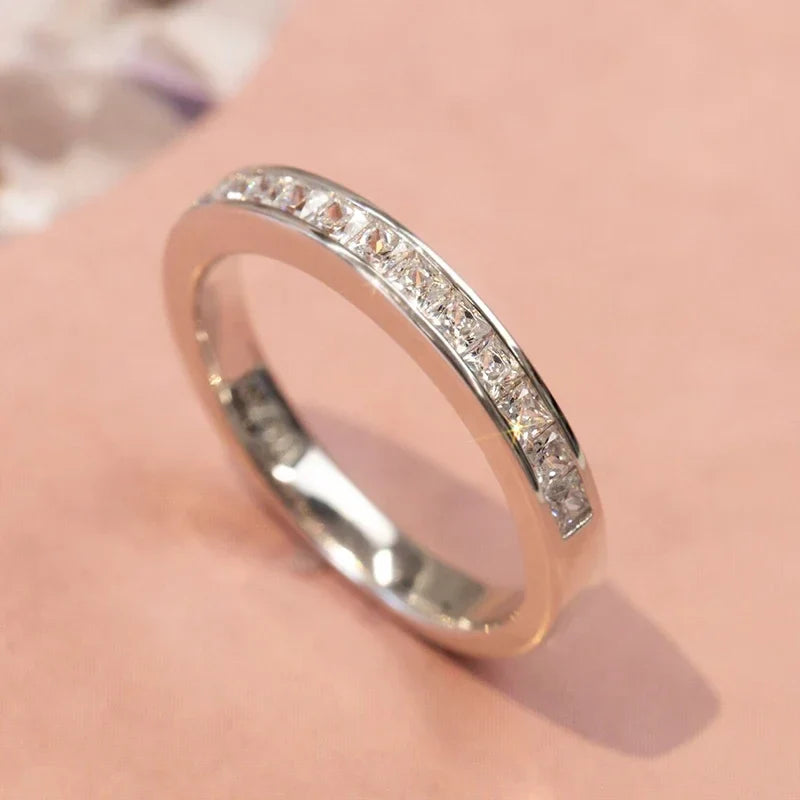 Minimalist Silver Zirconia Ring