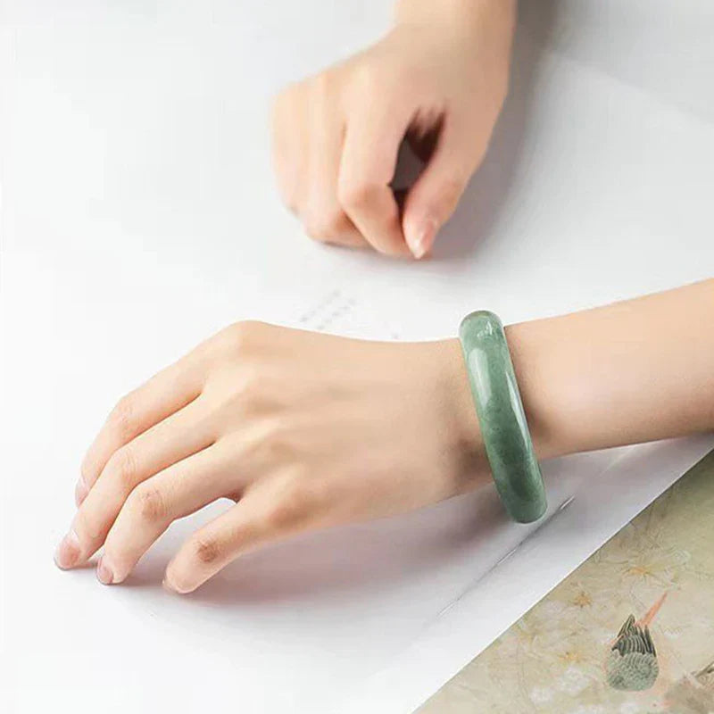 Elite Cyan Jade Bangle