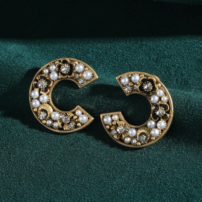 Aesthetic Floral Pearl C-Hoop Earrings