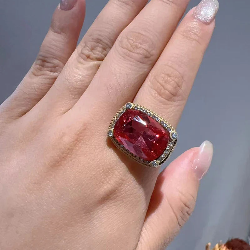 Sophisticated Square Zircon Ring