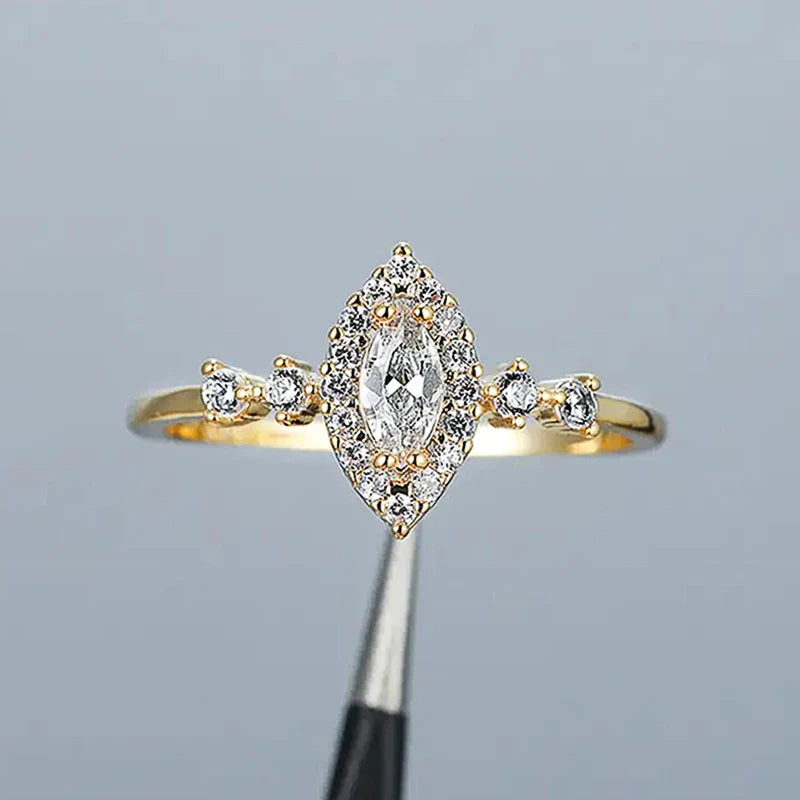 Exquisite Marquise Zirconia Ring