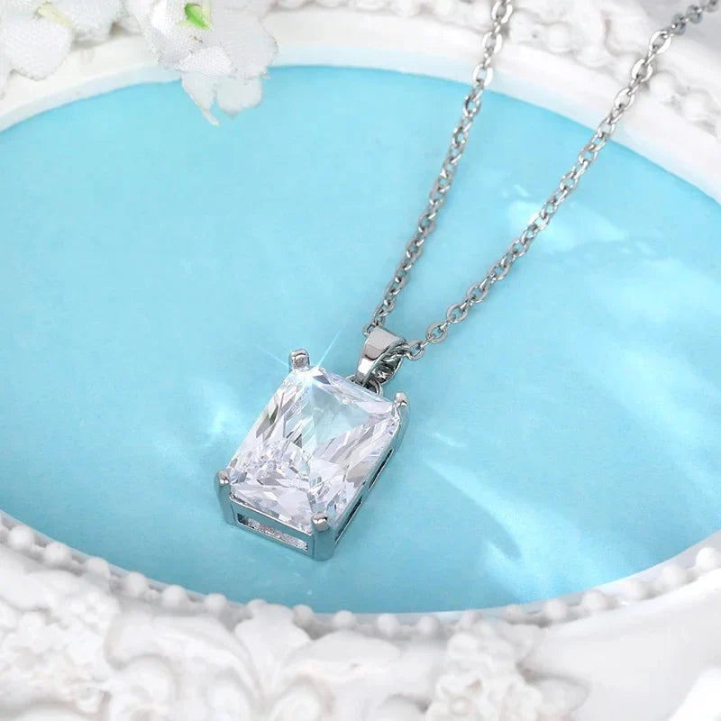 Bright Cubic Zirconia Necklace