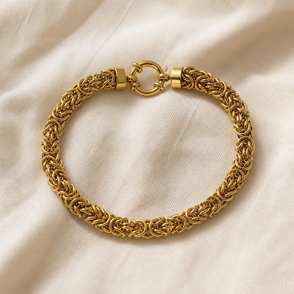 Noble Woven Gold Bracelet