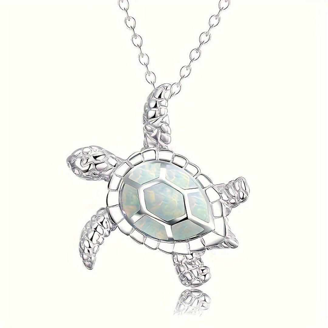 Shiny Turtle Pendant Necklace