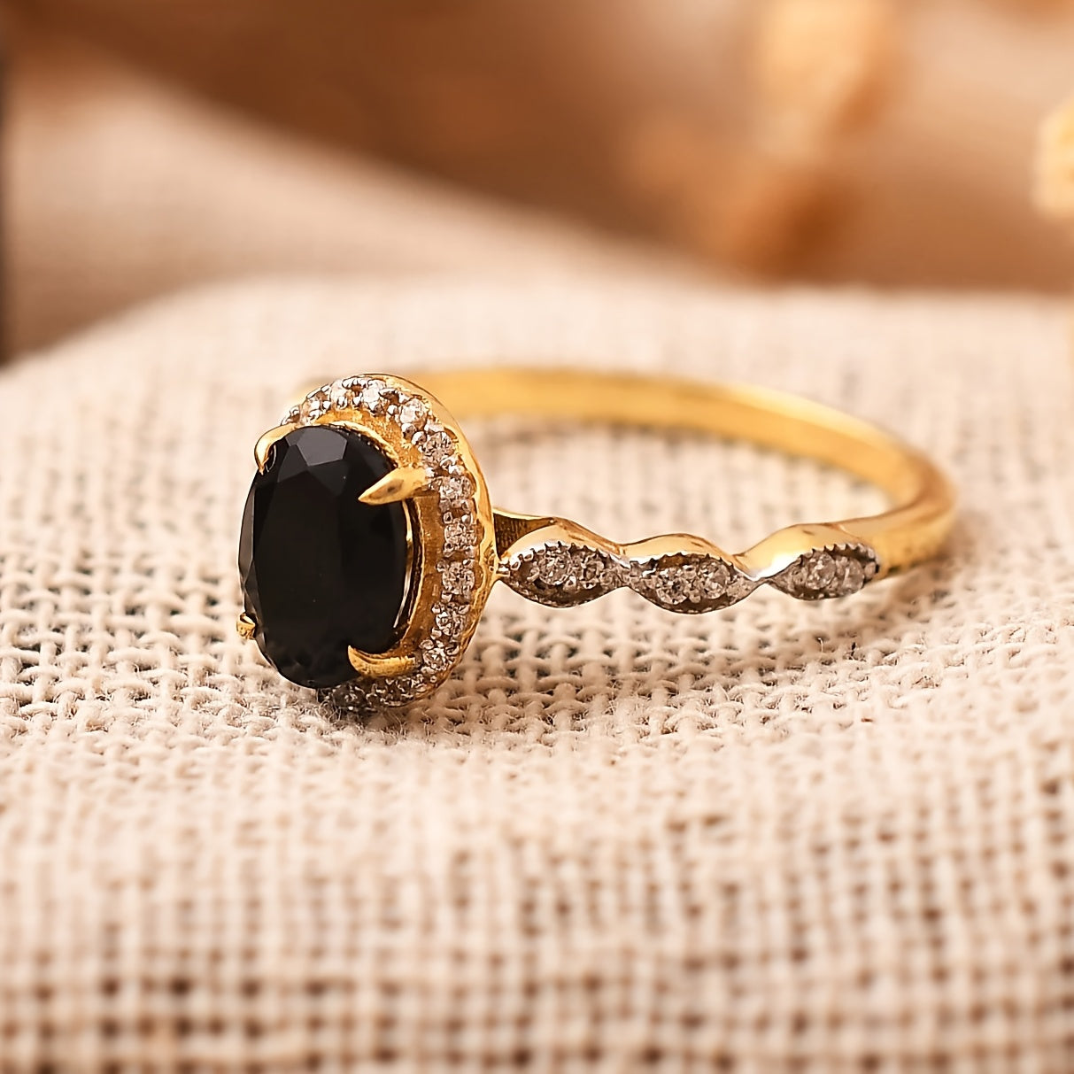 Luxury Onyx Gold Ring