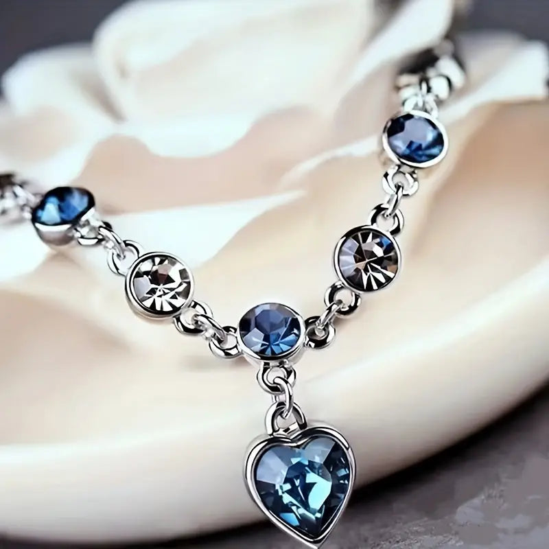 Ocean Heart Glow White Gold Bracelet
