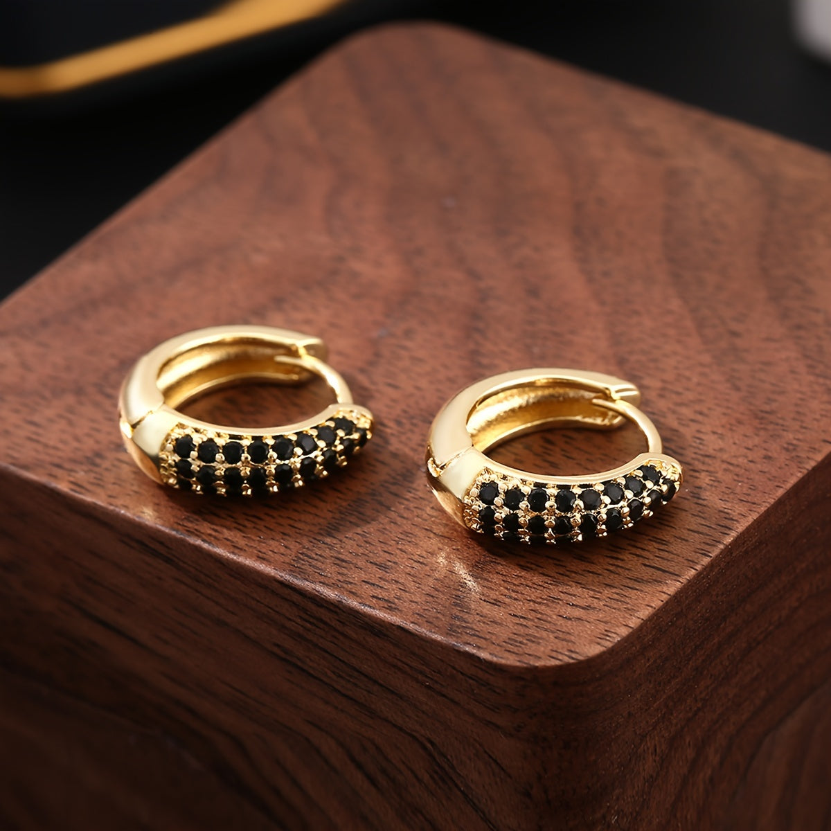 Vintage Geometric Onyx Earrings
