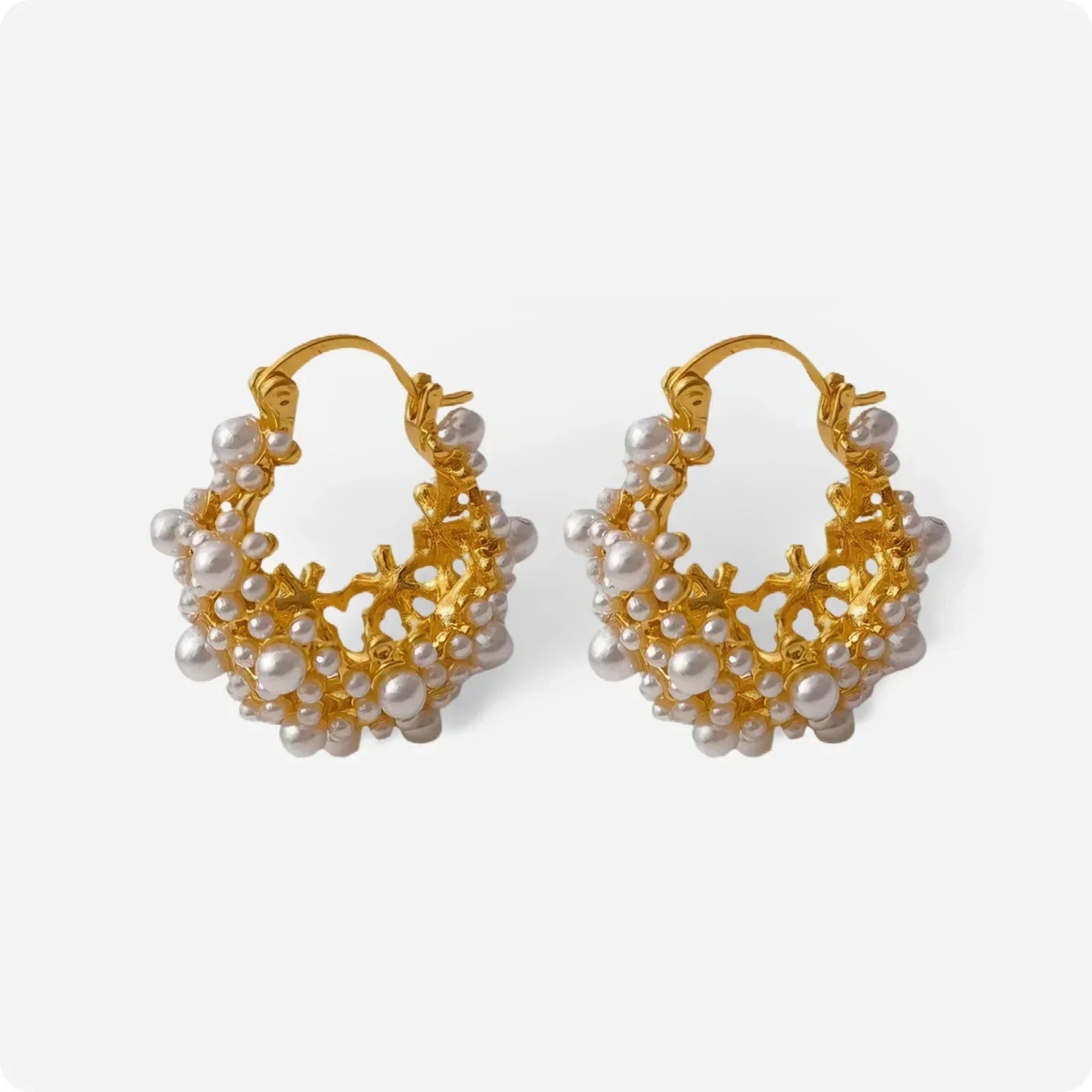 BizarreBloom Pearl Flower Earrings