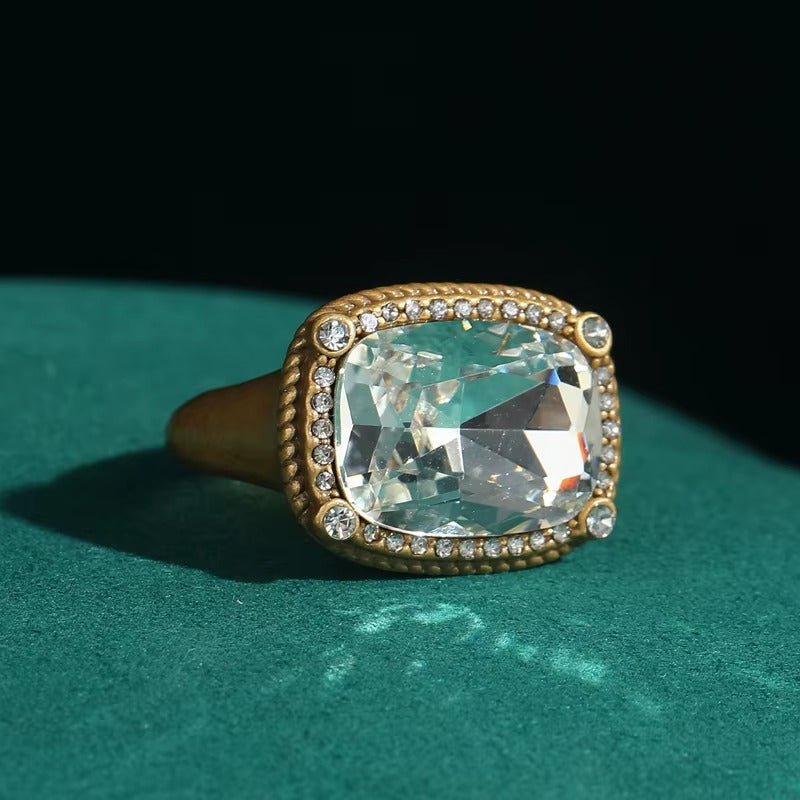 Blue Veritas Gold Ring