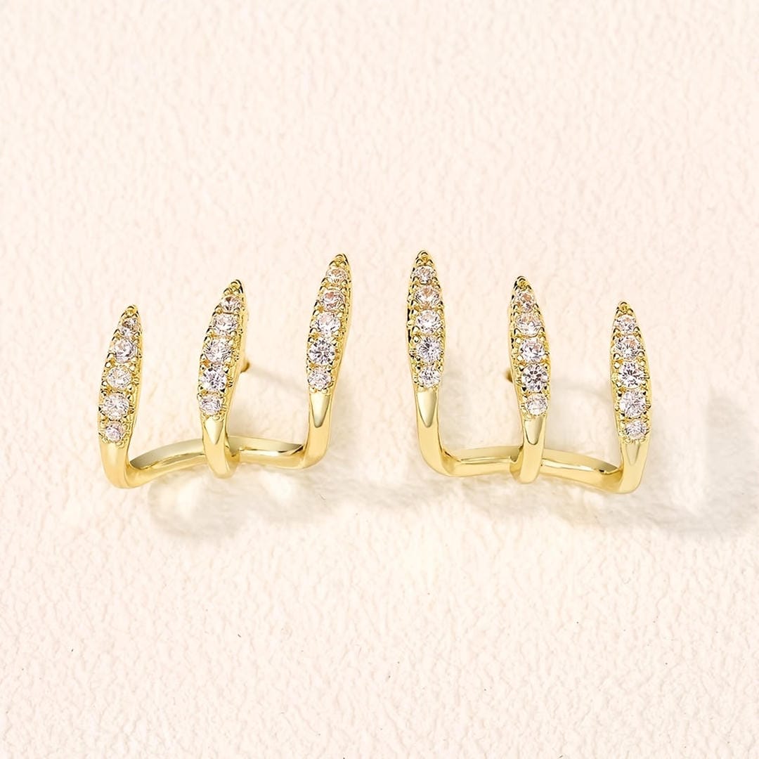 Elegant Rhinestone Three Claw Earrings