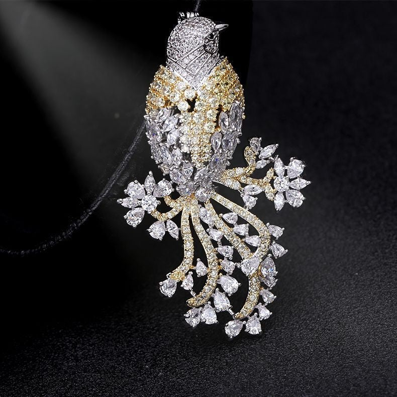 Crowned Songbird Brooch