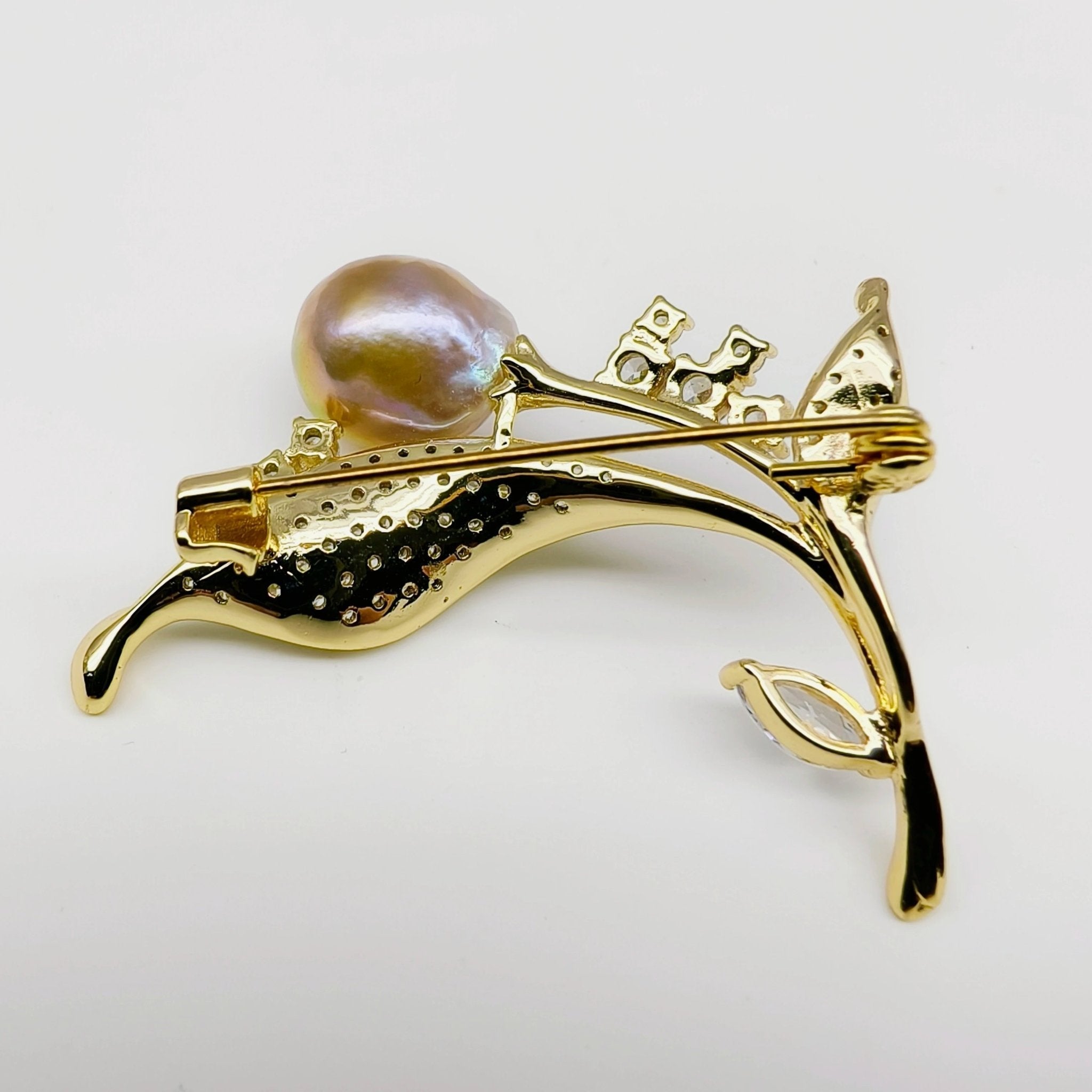 Crystal Leaf Pearl Brooch