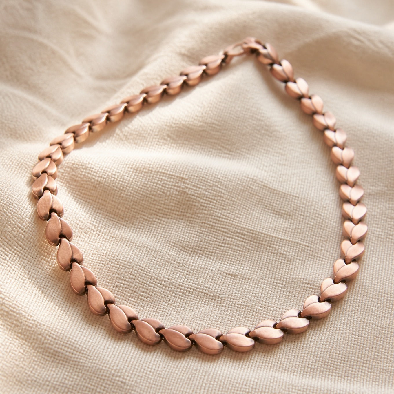 Briar Radiance Copper Necklace
