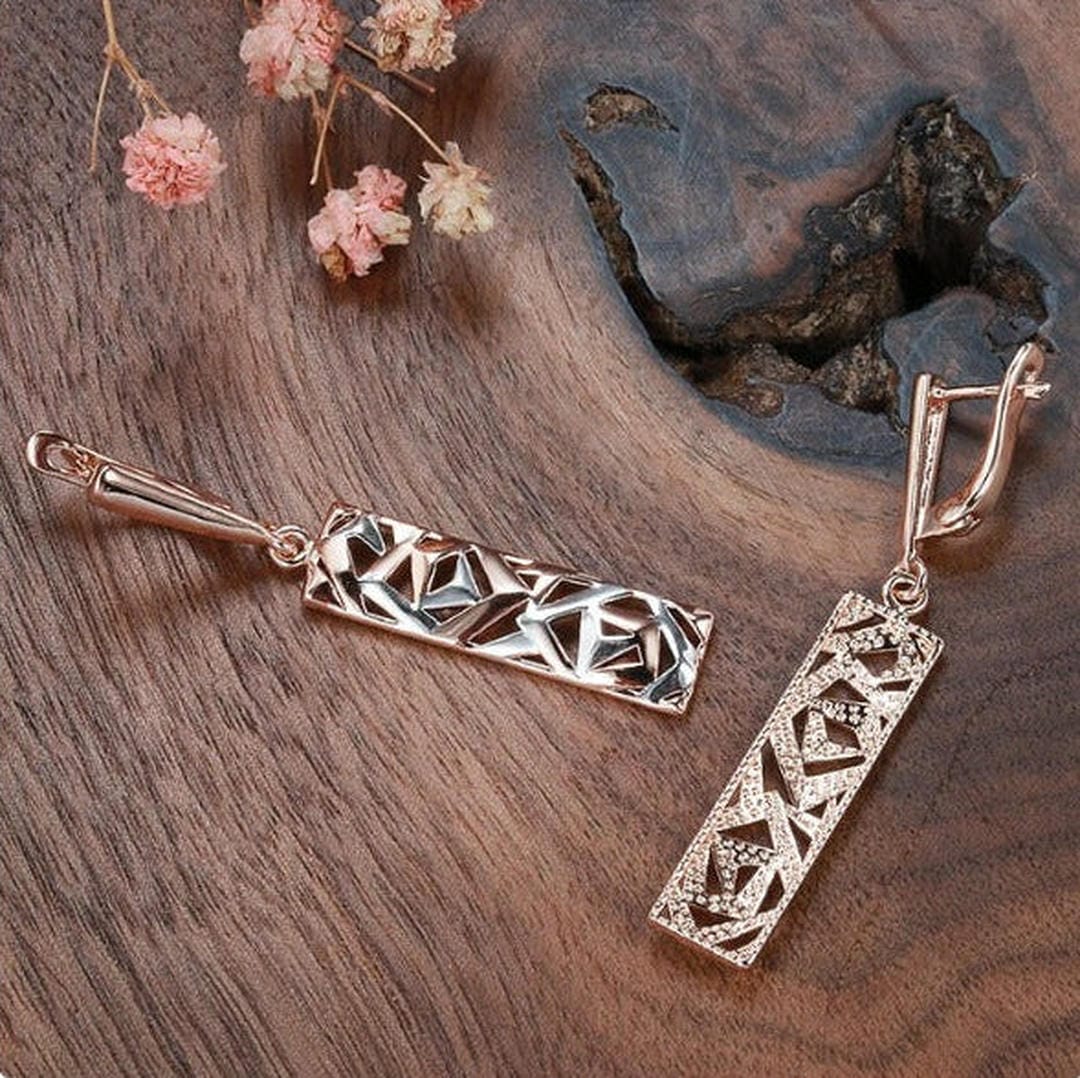 Textured Bar Dangle Earrings
