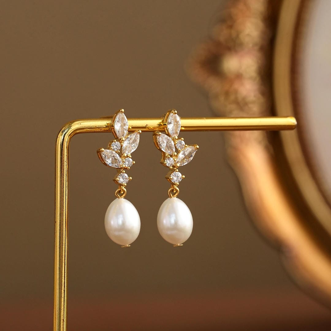 Pearl Leaf Cluster Drop Earrings
