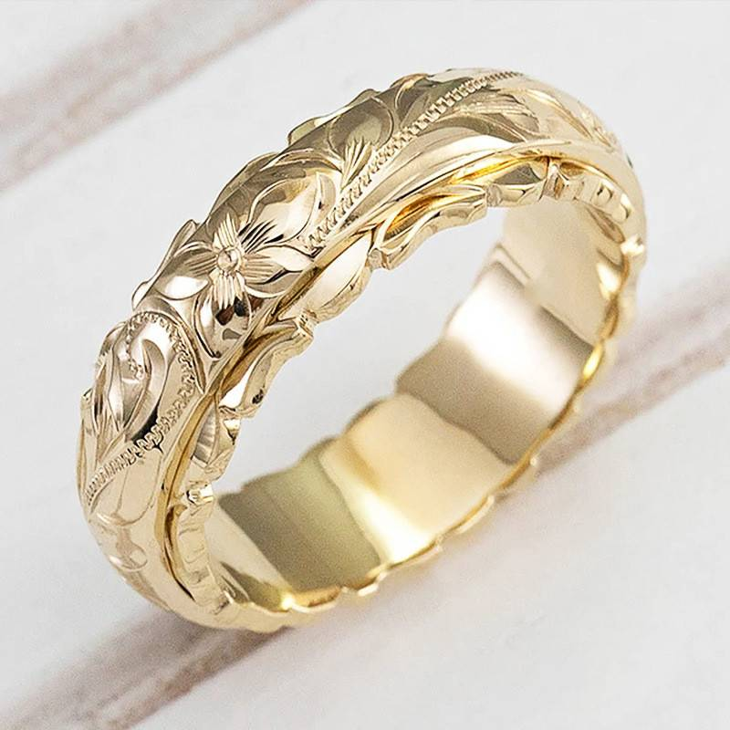 Sovereign Petal Gold Ring