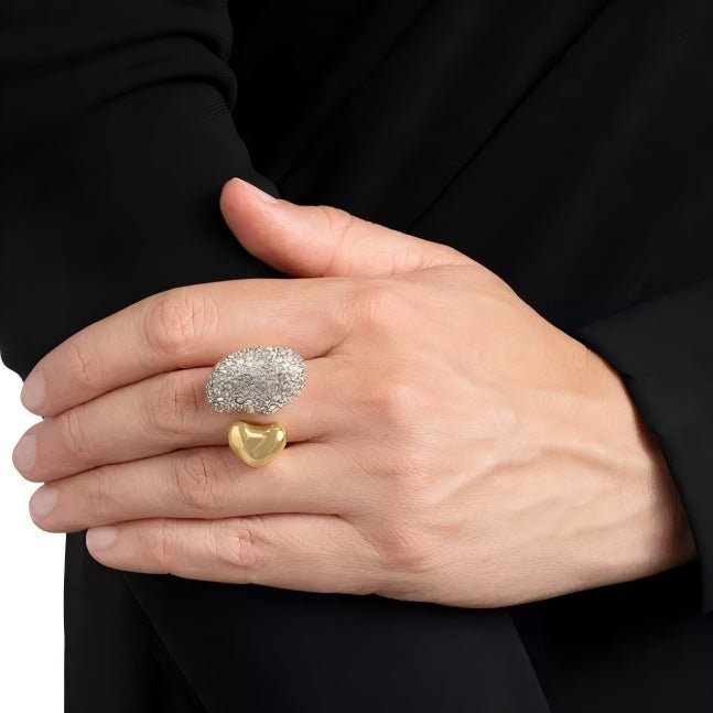 Luxe Pebble Radiant Ring
