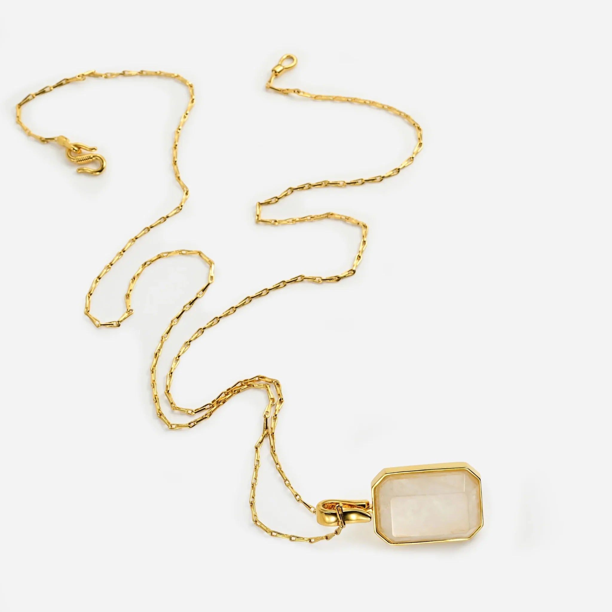 Marique Vintage Crystal Necklace
