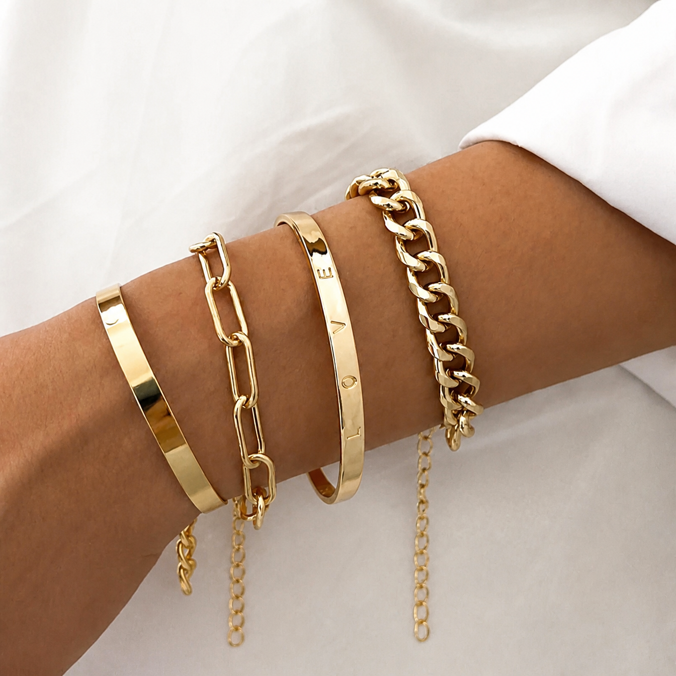 Elan Gold Bracelet Set