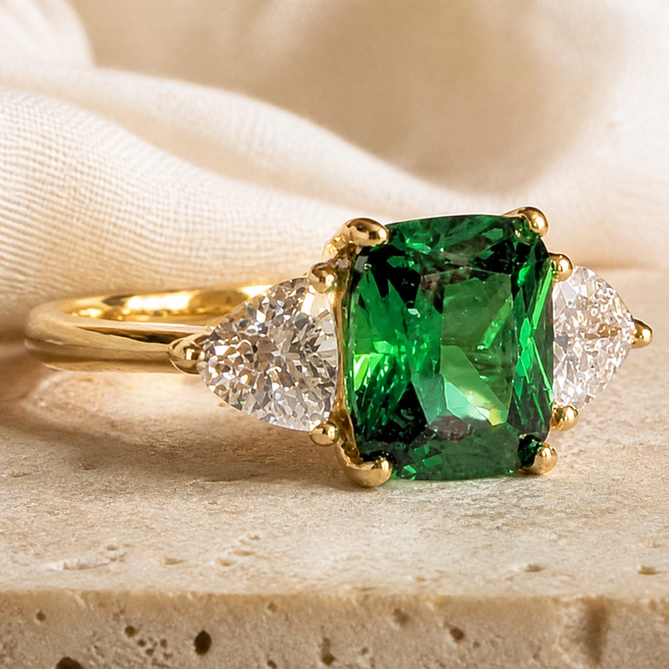 Emerald Pinnacle Gold Ring