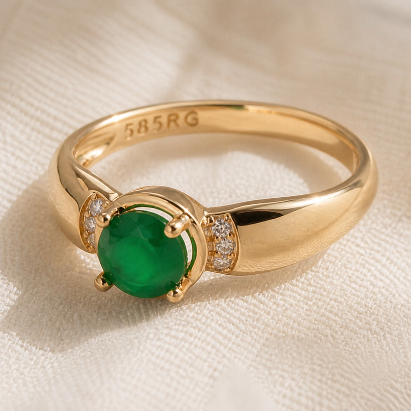 Emerald Prestige Solitaire Ring