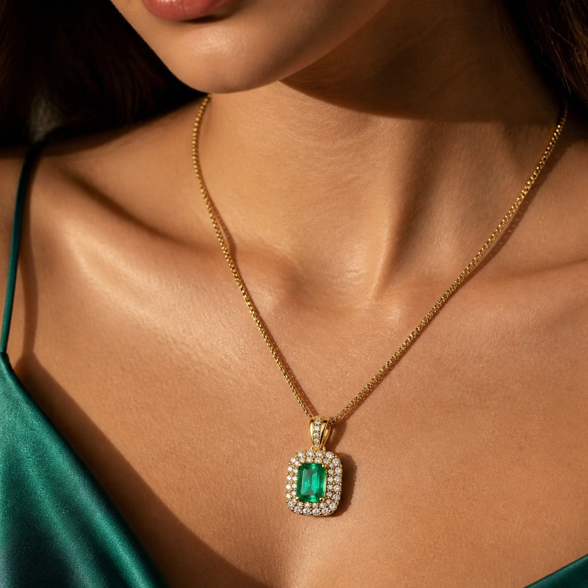 Emerald Golden Bohemia Necklace