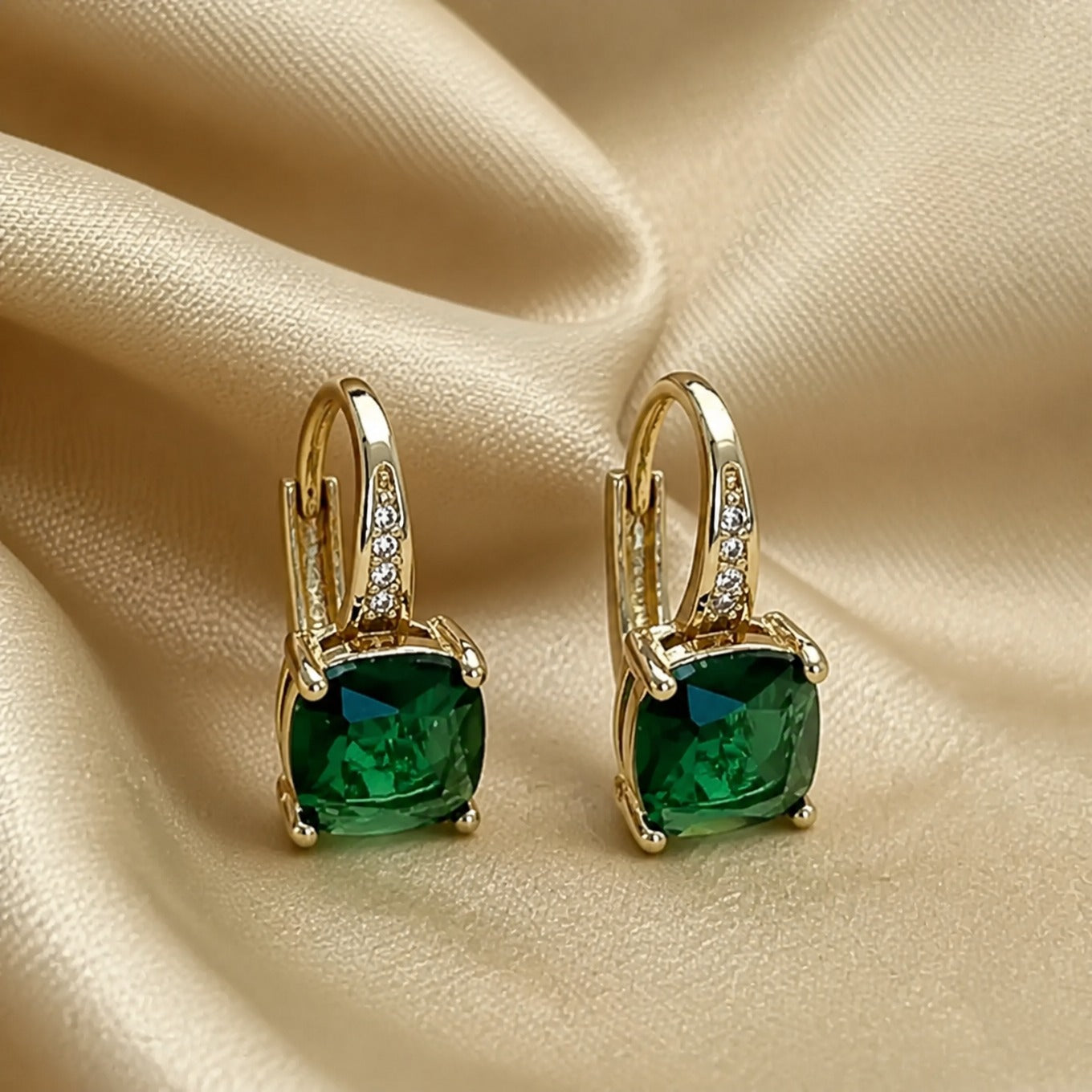 Emerald Sovereign Stud Earrings