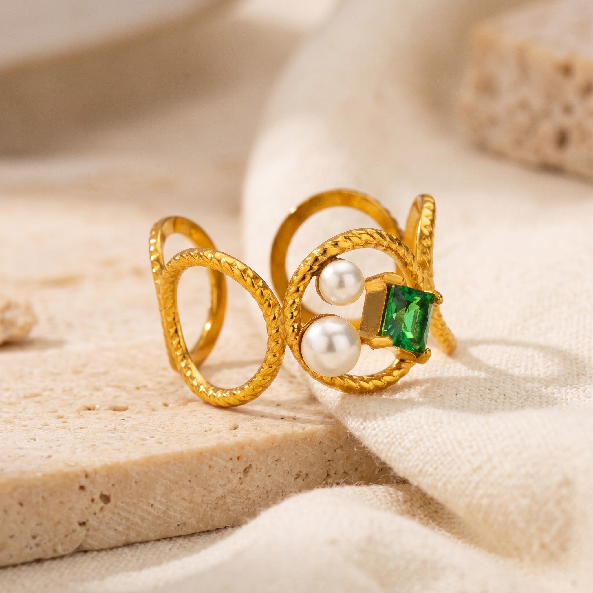 Aureate Emerald Jewel Ring