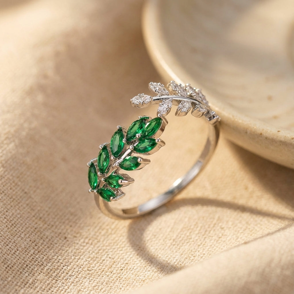 Vivara Lyselle Vine Ring